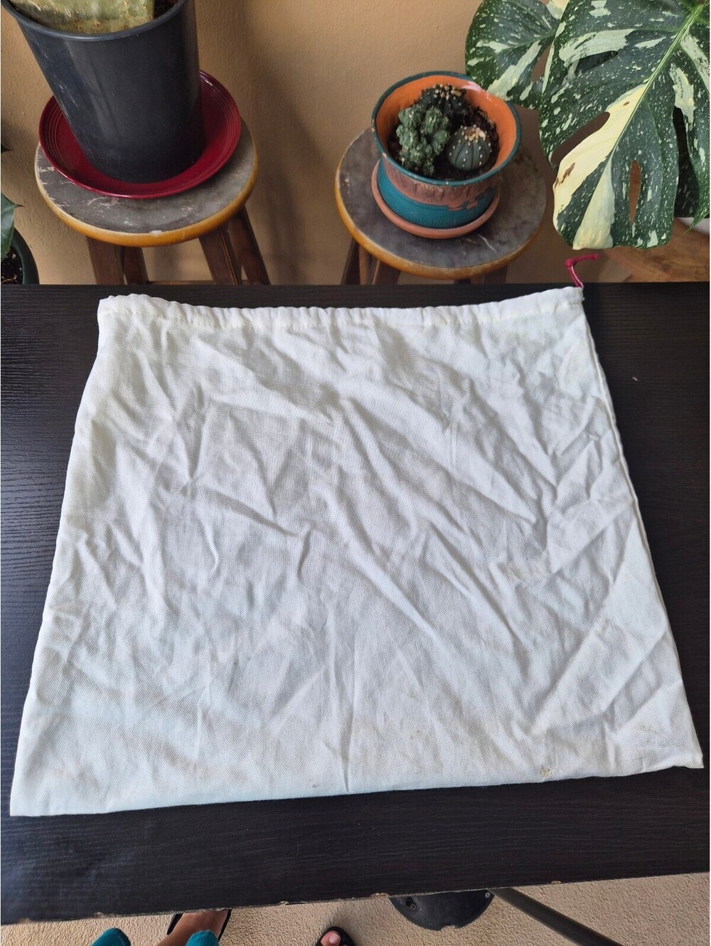 Salvatore Ferragamo Large Cotton Drawstring Dust Bag 19" x 16" Made in Italy - Picture 5 of 5